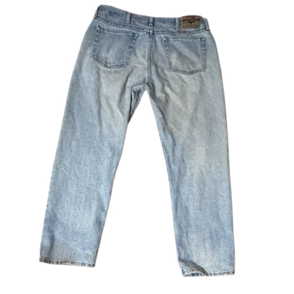 Levi's and Wrangler Relaxed Fit Blue Jeans for Men - Picture 8 of 11